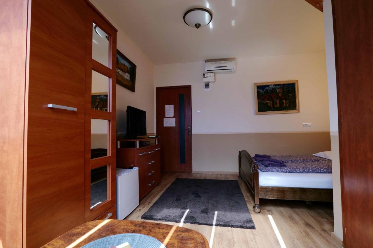 Hotel Nyilas Fogado Nyíregyháza Exteriér fotografie
