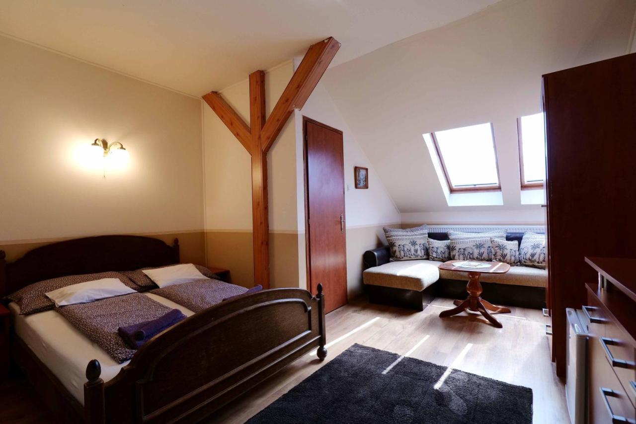 Hotel Nyilas Fogado Nyíregyháza Exteriér fotografie