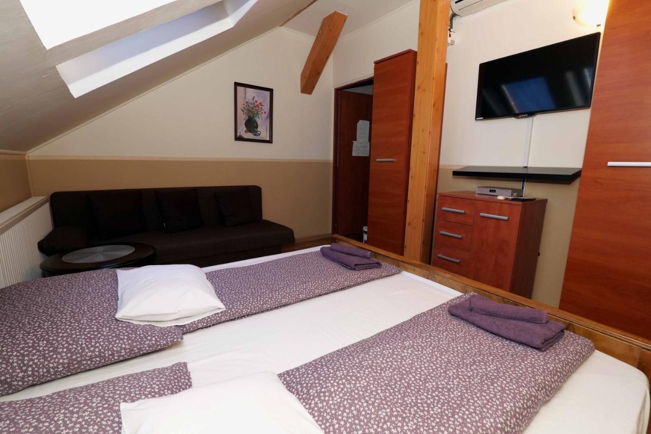 Hotel Nyilas Fogado Nyíregyháza Exteriér fotografie
