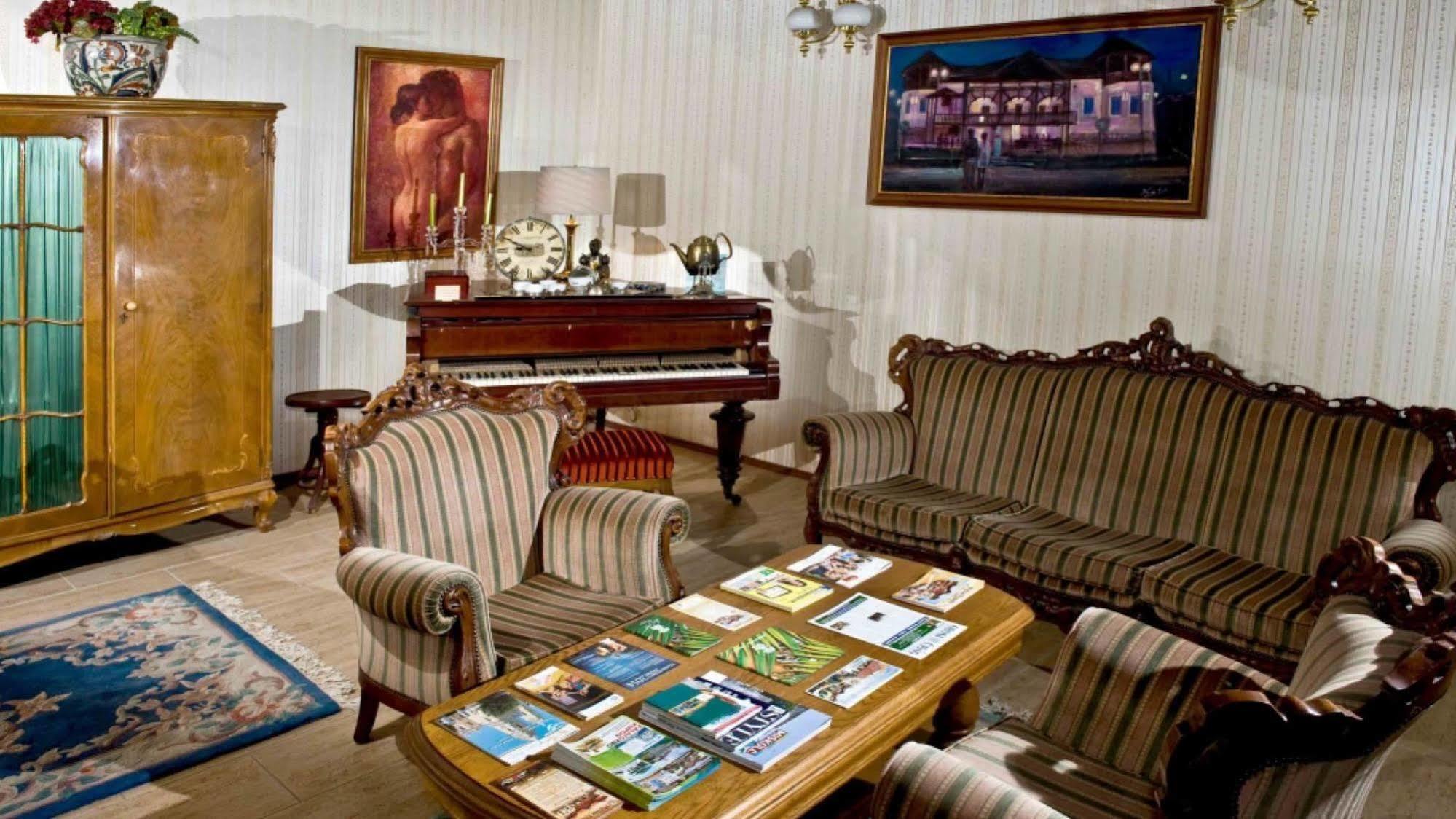Hotel Nyilas Fogado Nyíregyháza Exteriér fotografie