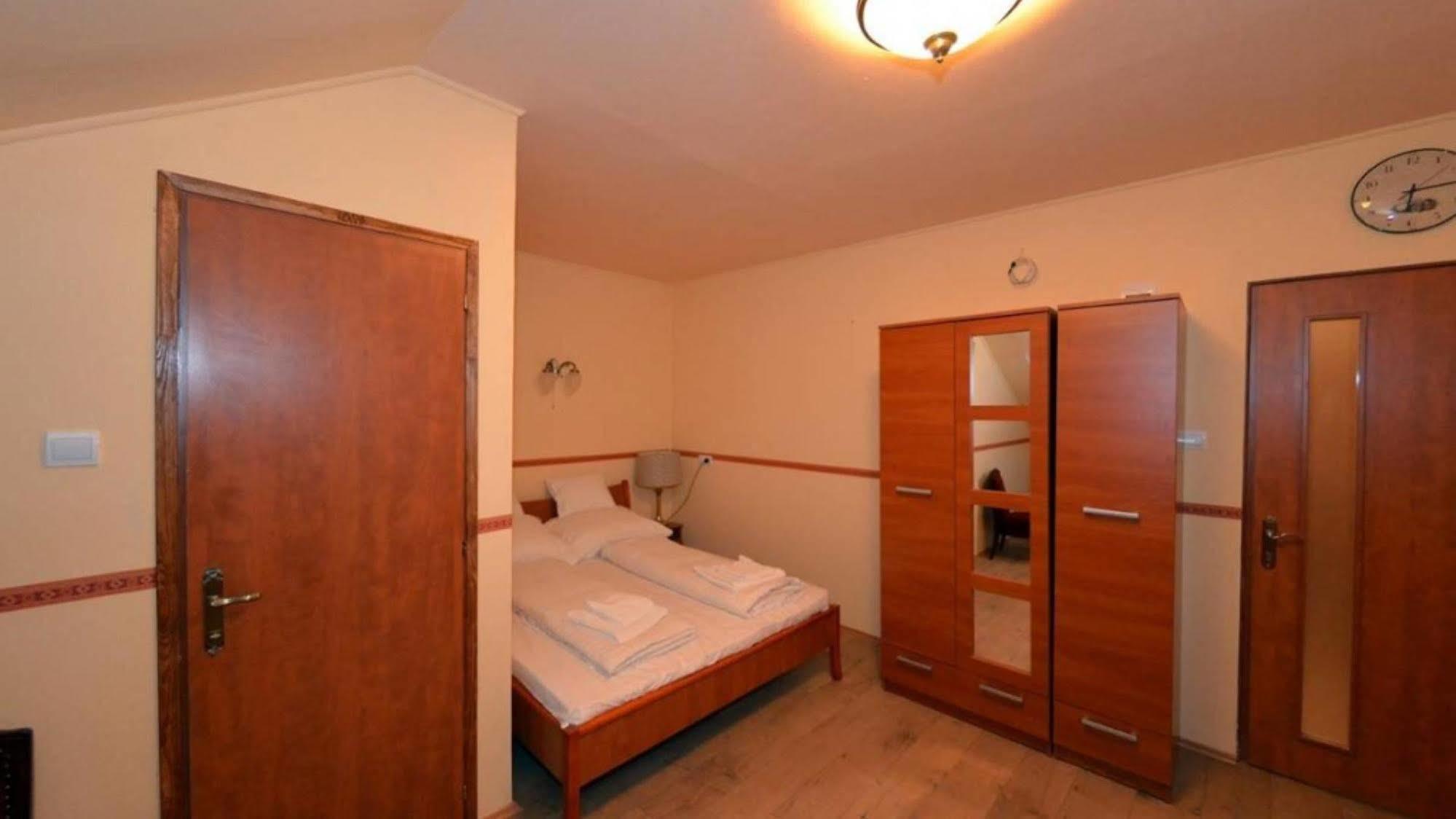 Hotel Nyilas Fogado Nyíregyháza Exteriér fotografie